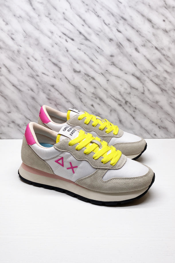 Sneakers-1