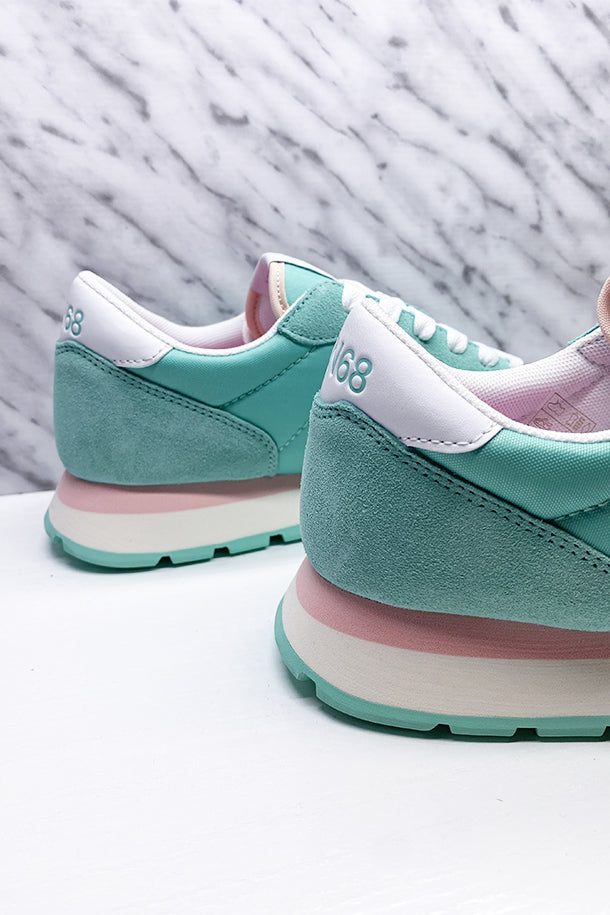 Sneakers-4