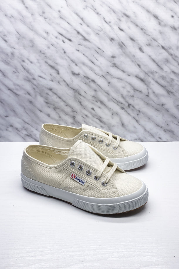 Sneakers-1