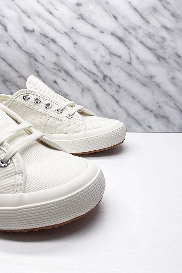 Sneakers-3