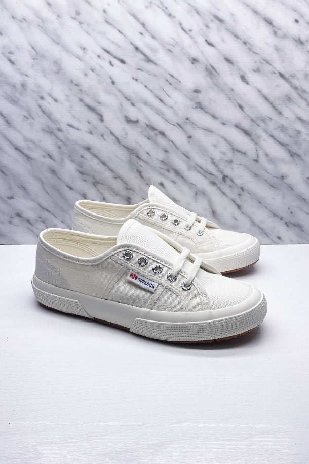Sneakers-1