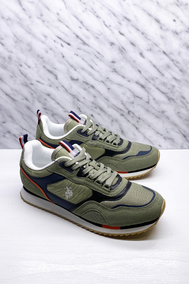 Sneakers-1