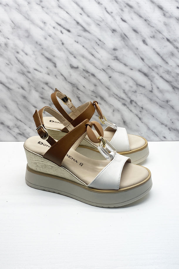 Sandali con zeppa-1