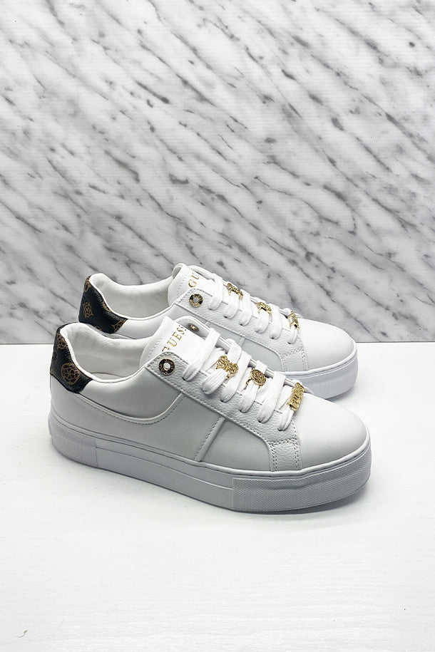 Sneakers allacciate-1