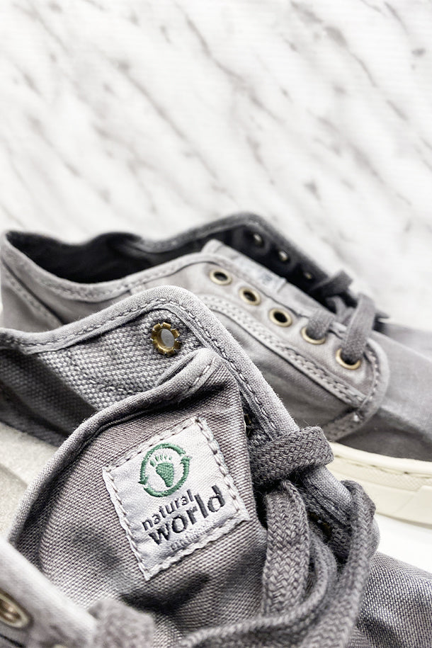 Sneakers allacciate-2