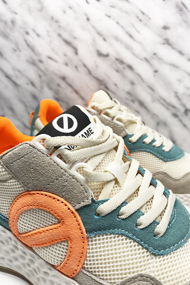Sneakers allacciate-2