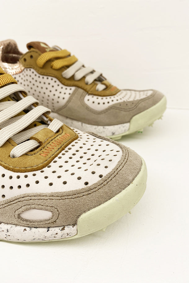 Sneakers allacciate-3