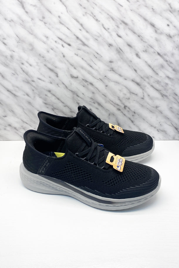 Sneakers allacciate-1