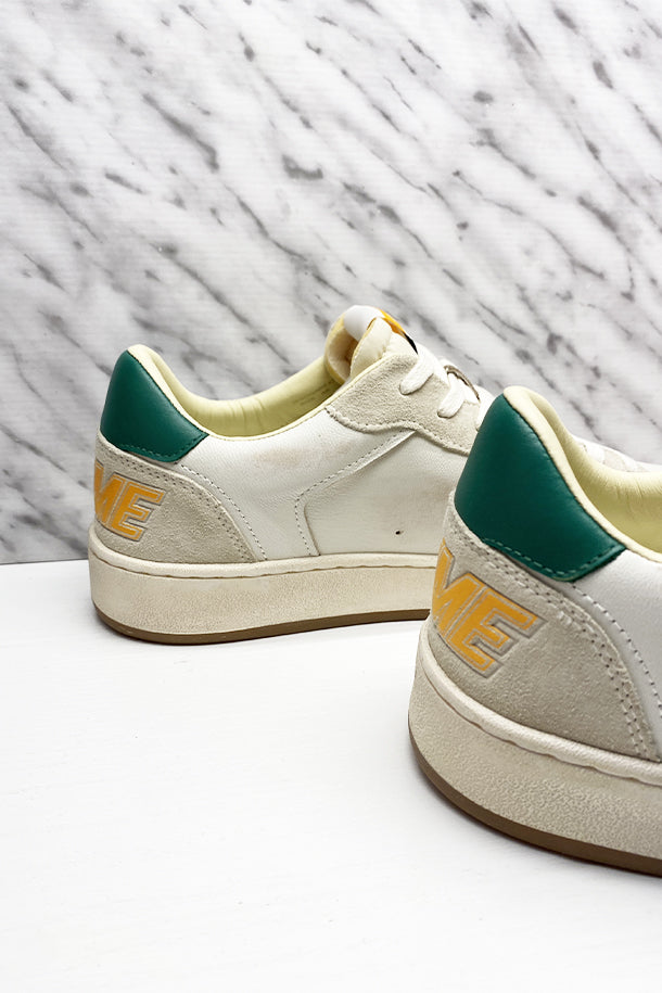 Sneakers-3