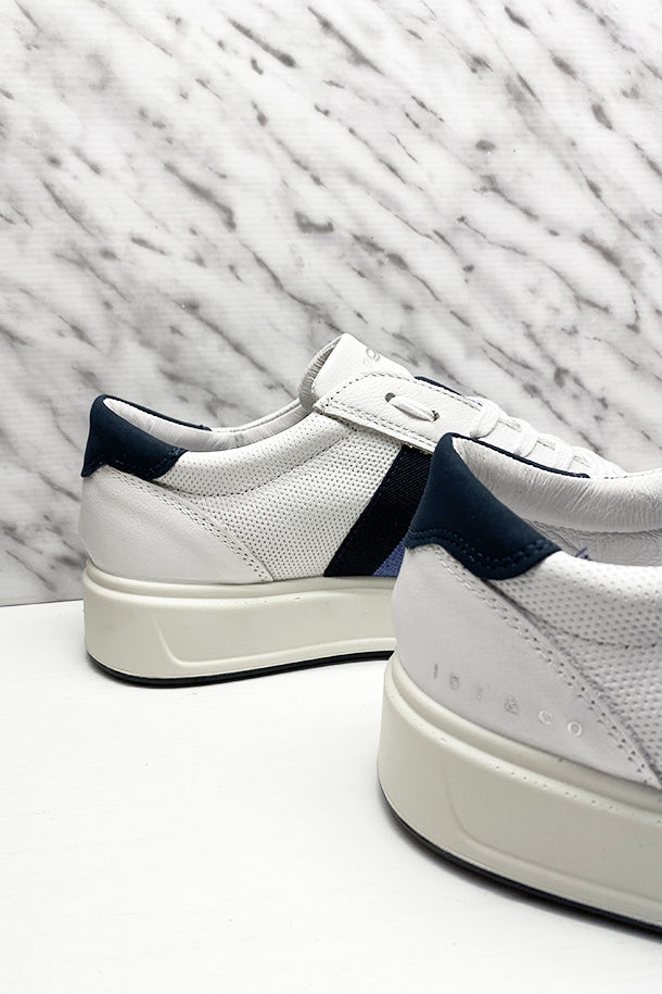 Sneakers-3