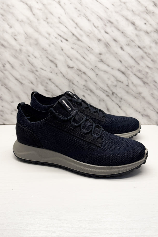 Sneakers-1