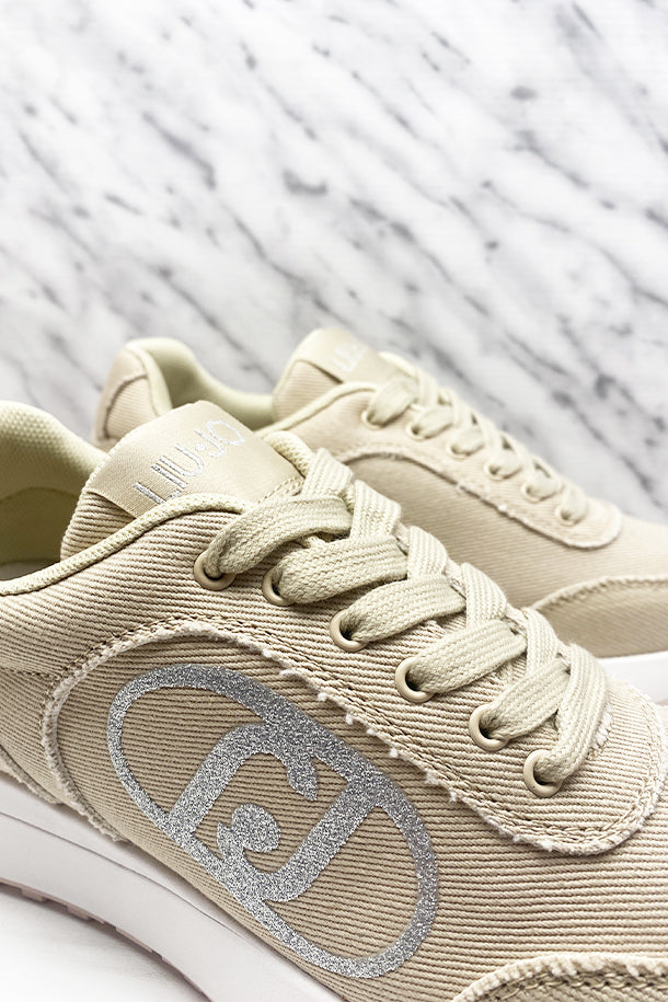 Sneakers-2