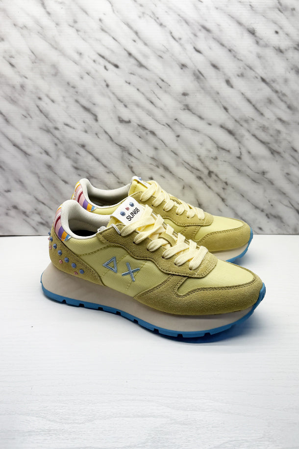 Sneakers-1