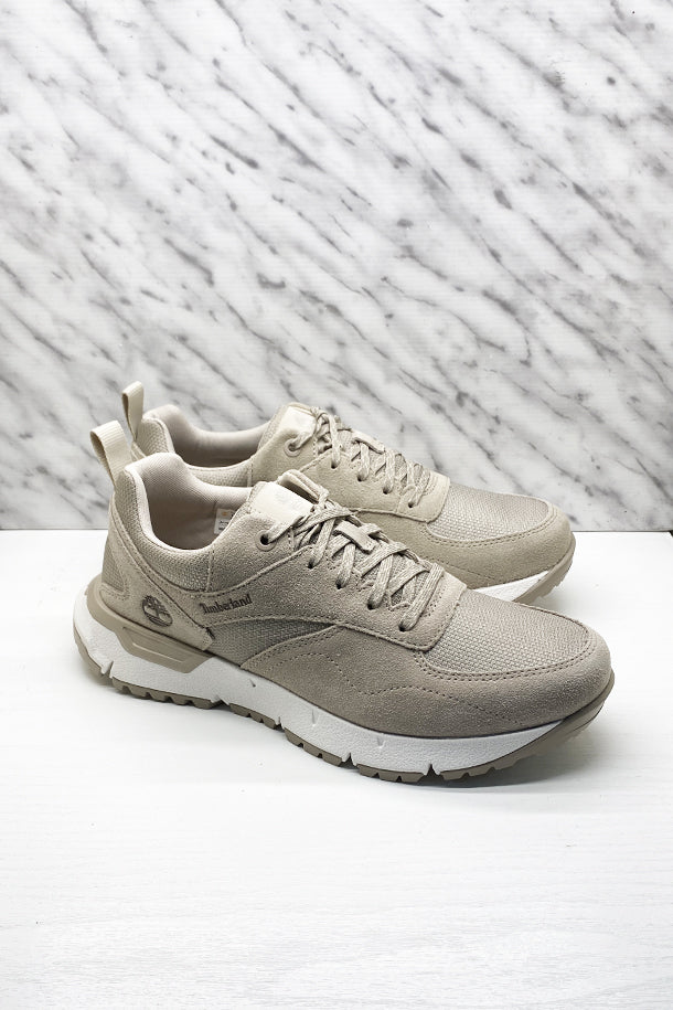 Sneakers-1
