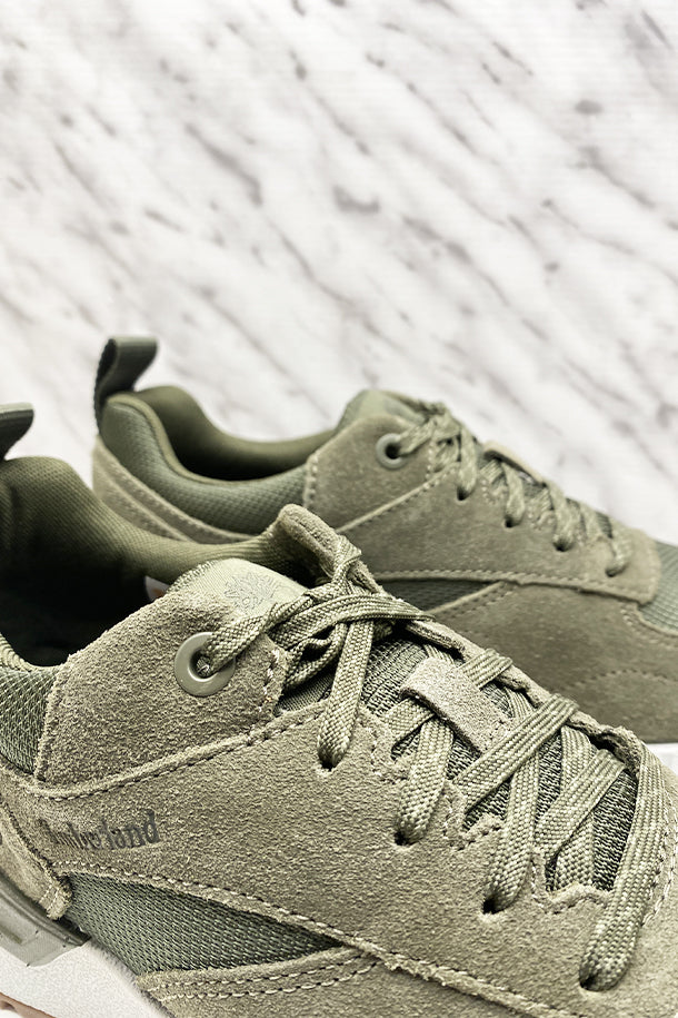 Sneakers-2
