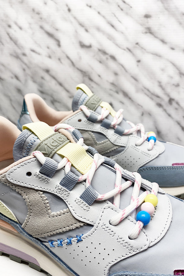Sneakers-2