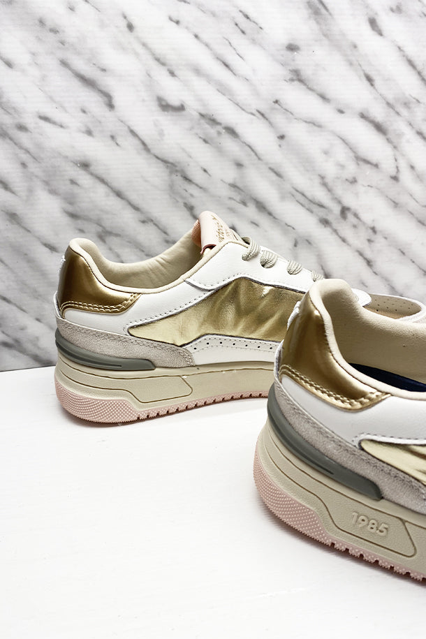 Sneakers-3