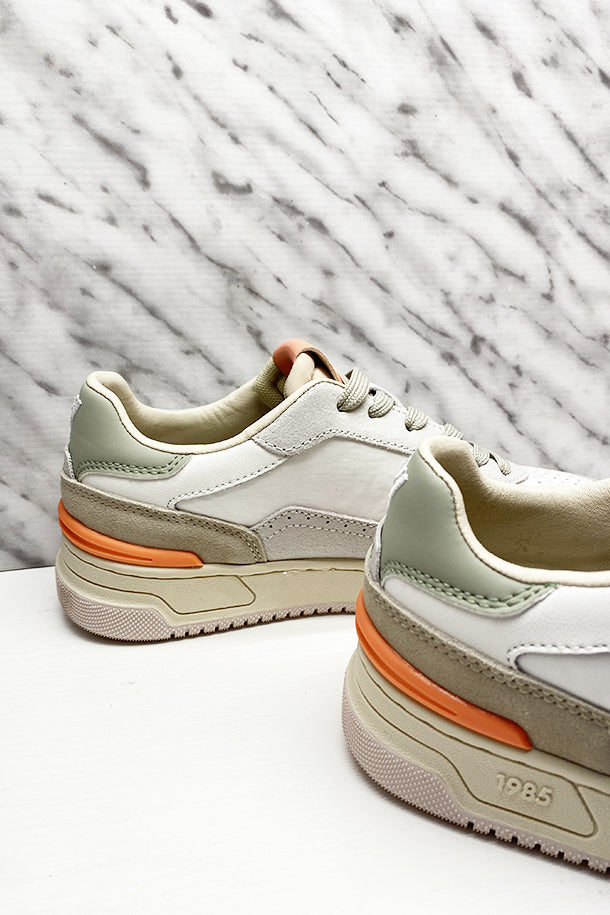 Sneakers-3