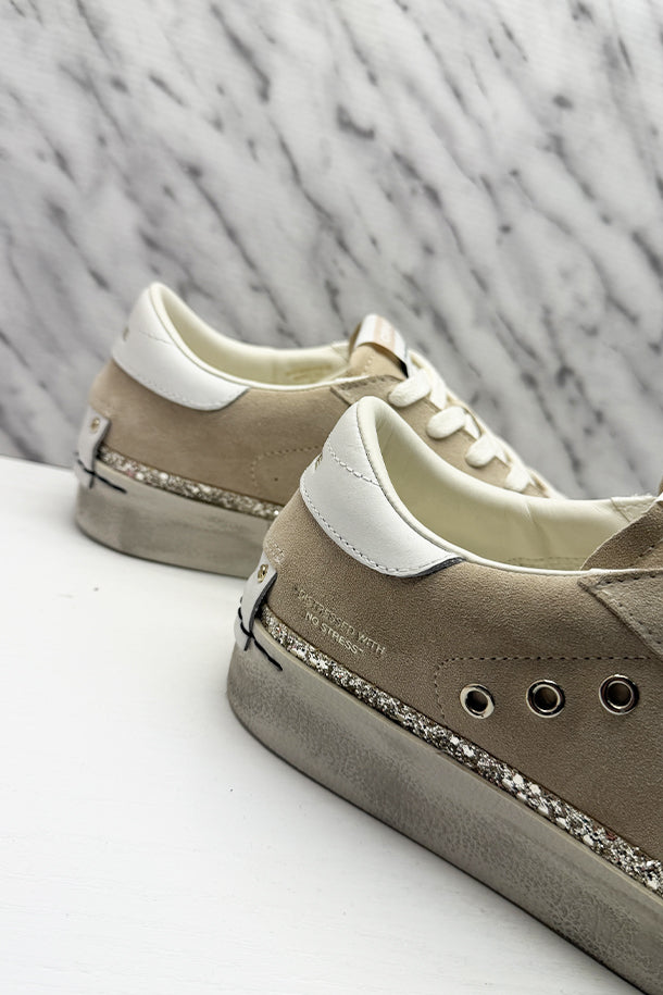 Sneakers-3