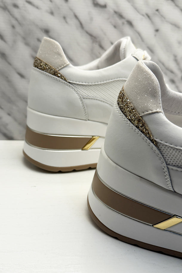 Sneakers-3