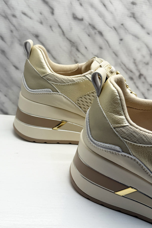 Sneakers-3