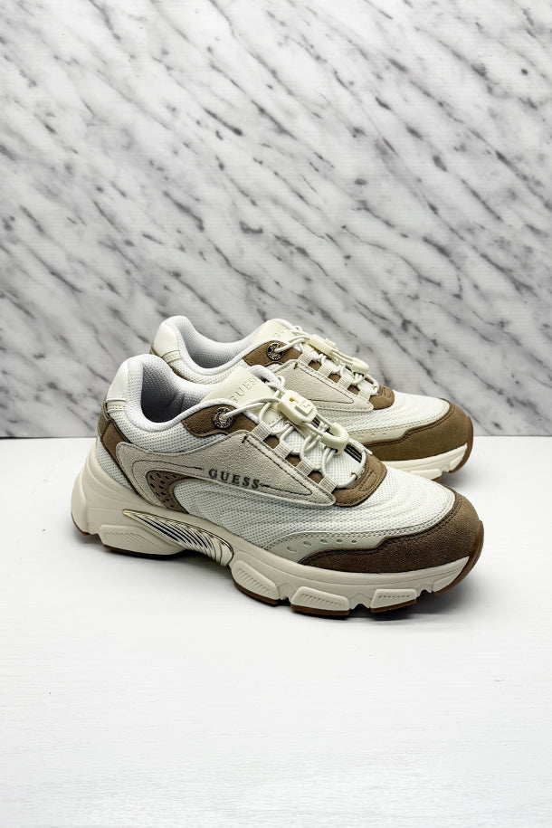 Sneakers-1