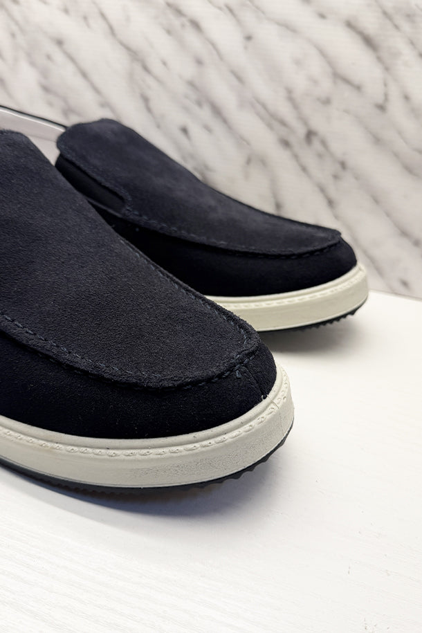 Sneakers-2