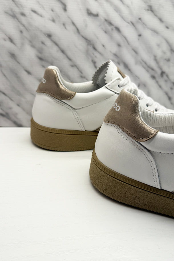 Sneakers-3