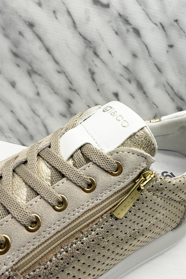 Sneakers-2