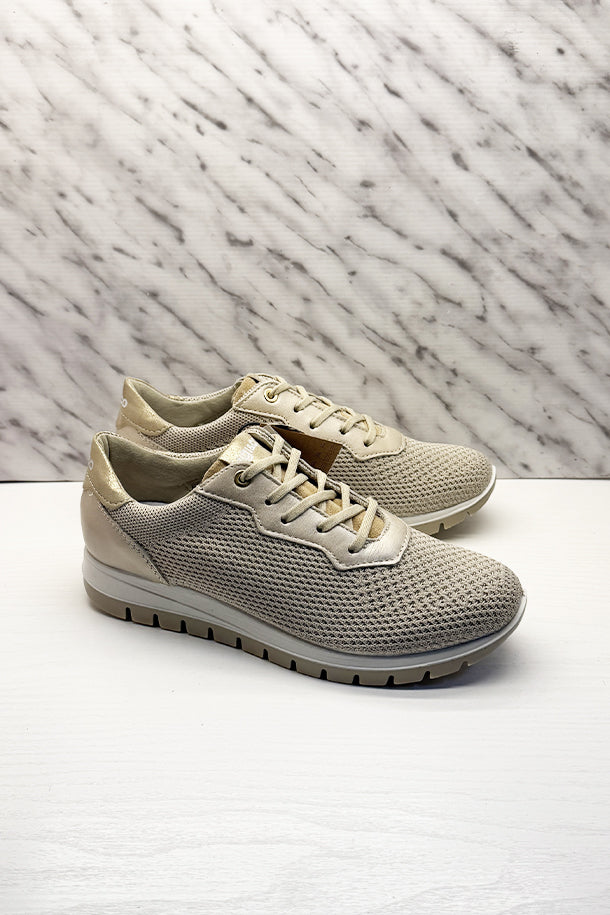 Sneakers-1