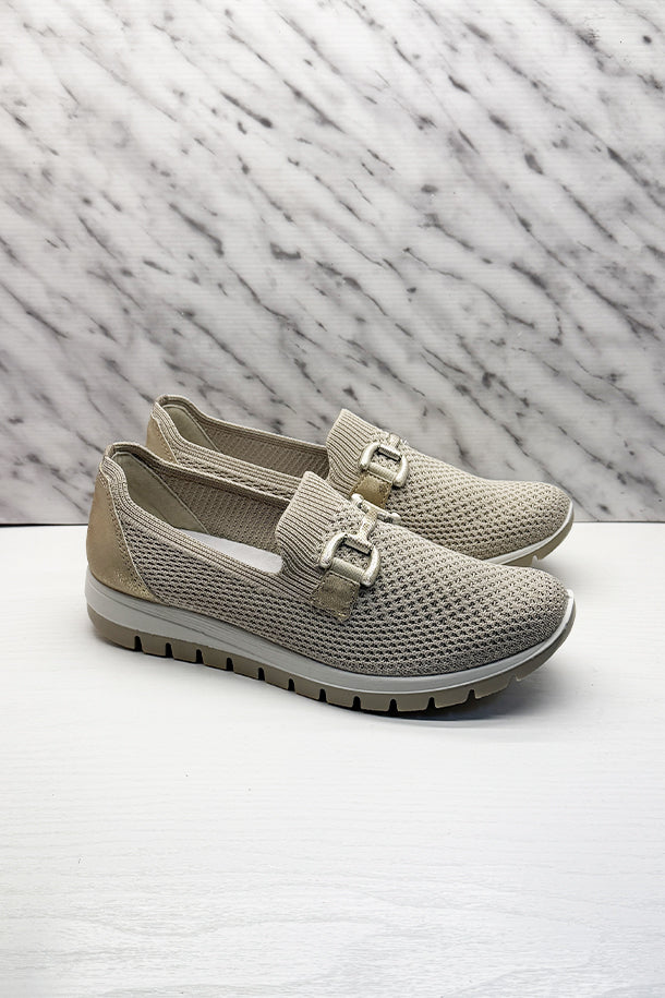 Sneakers-1