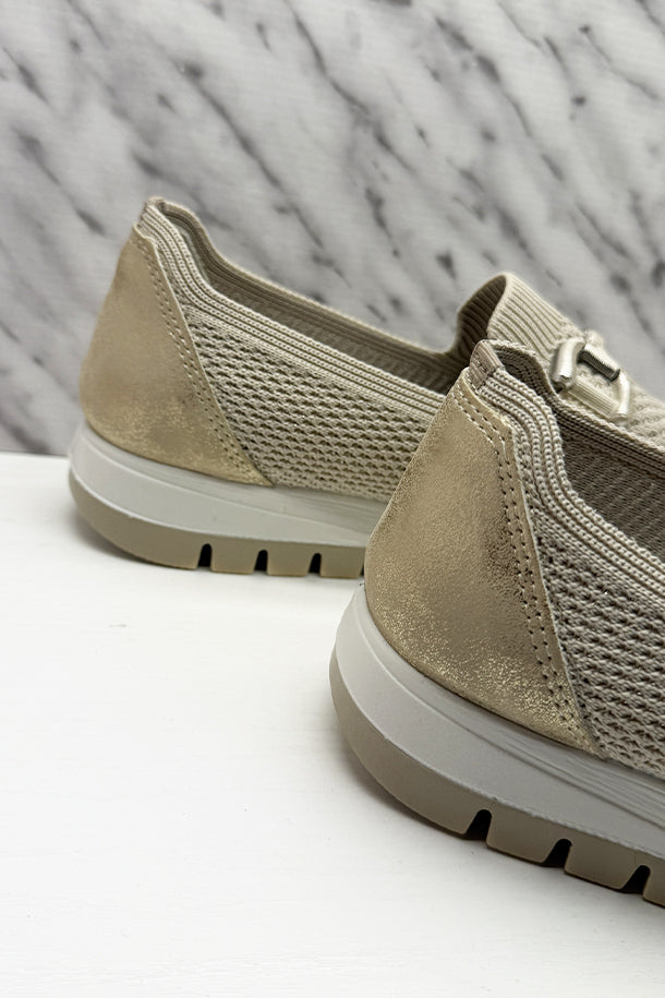 Sneakers-3