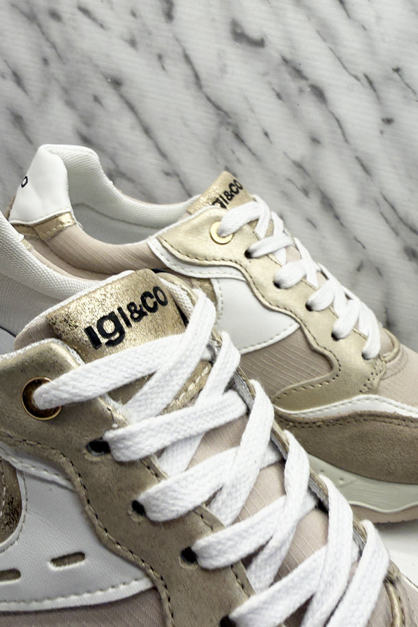 Sneakers-2