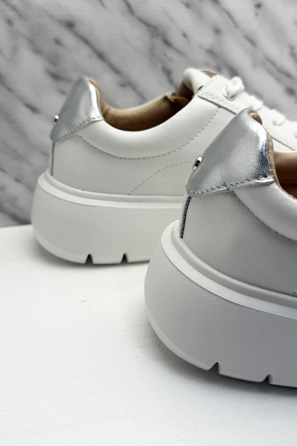 Sneakers-3