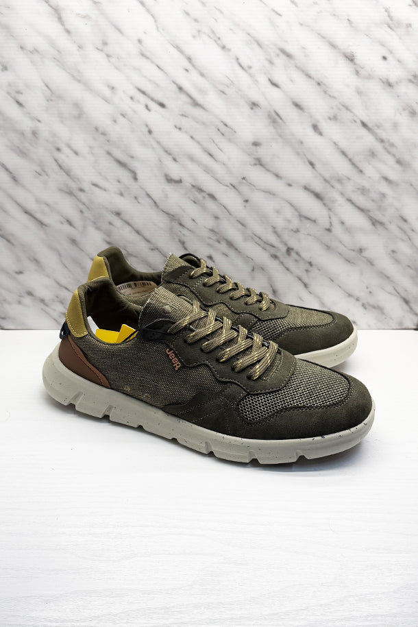 Sneakers-1