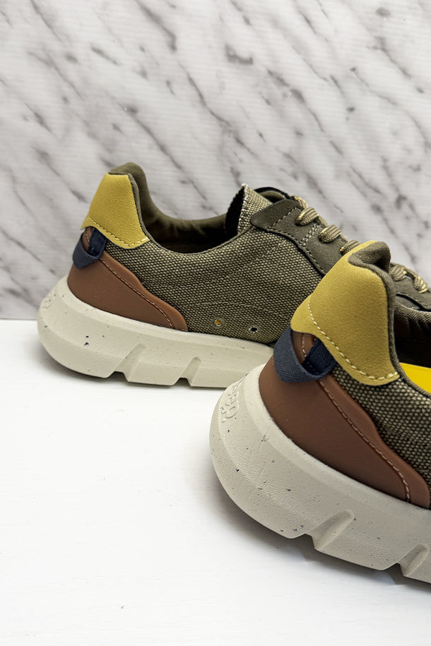 Sneakers-3