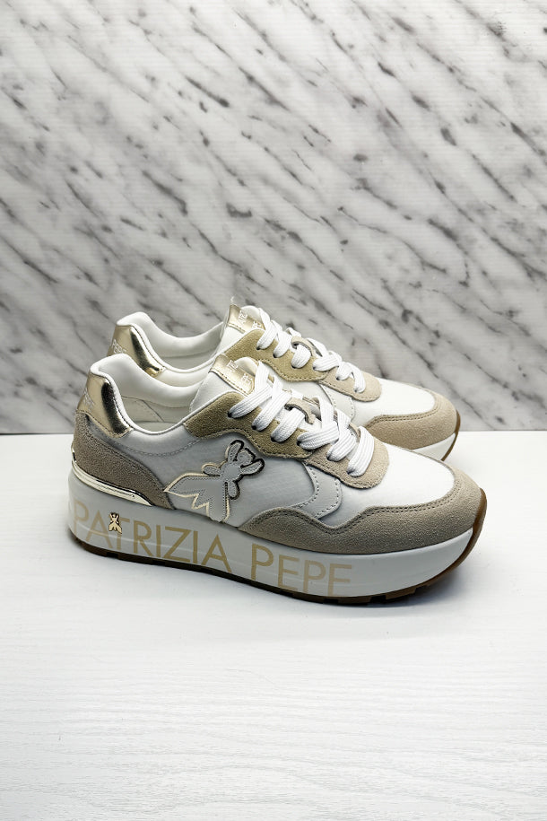 Sneakers-1