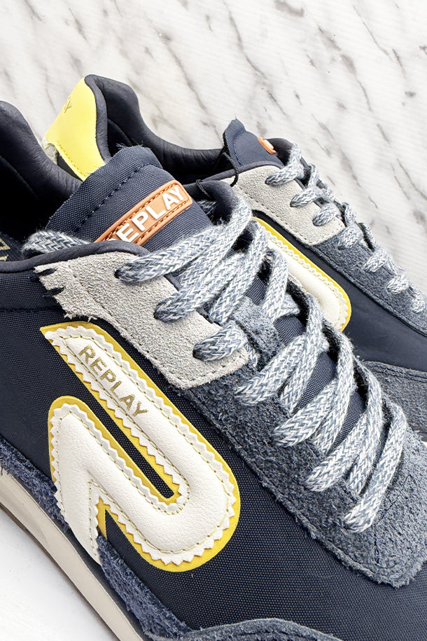 Sneakers-2