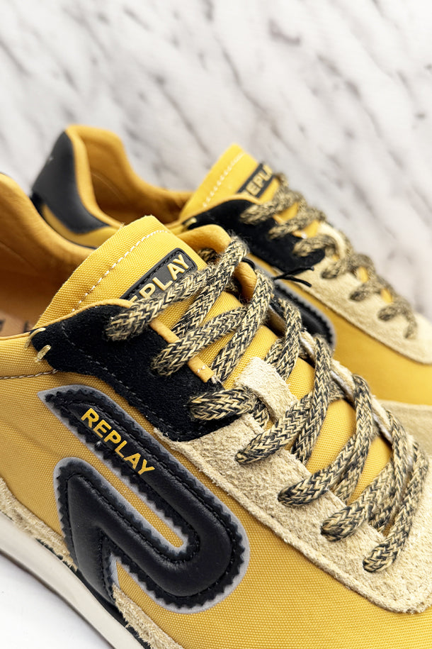 Sneakers-2