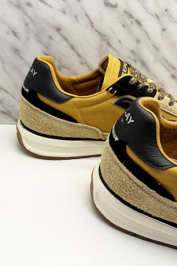 Sneakers-3