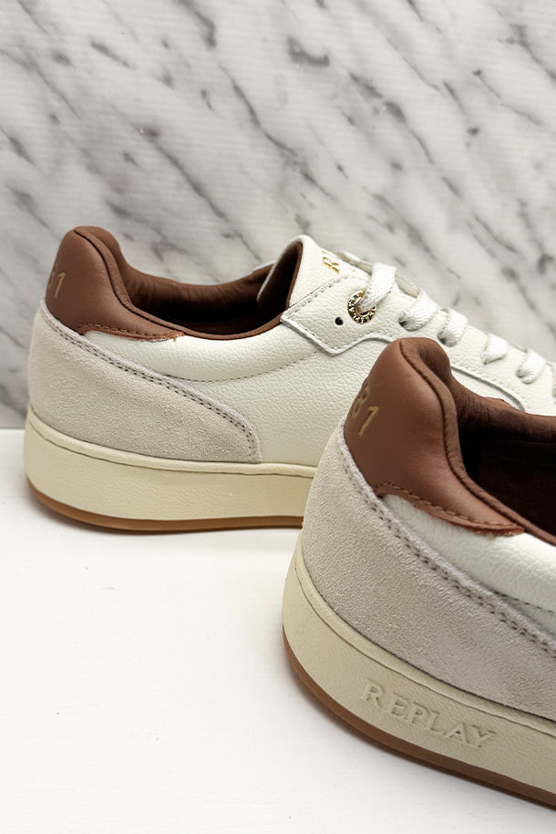 Sneakers-3