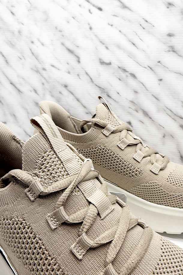 Sneakers-2