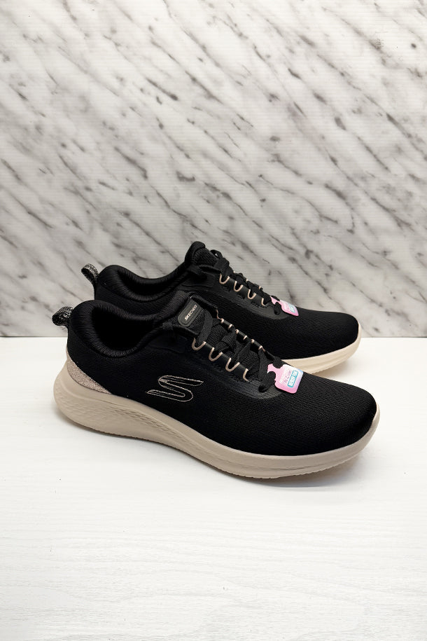 Sneakers-1