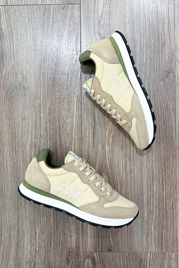 Sneakers-1