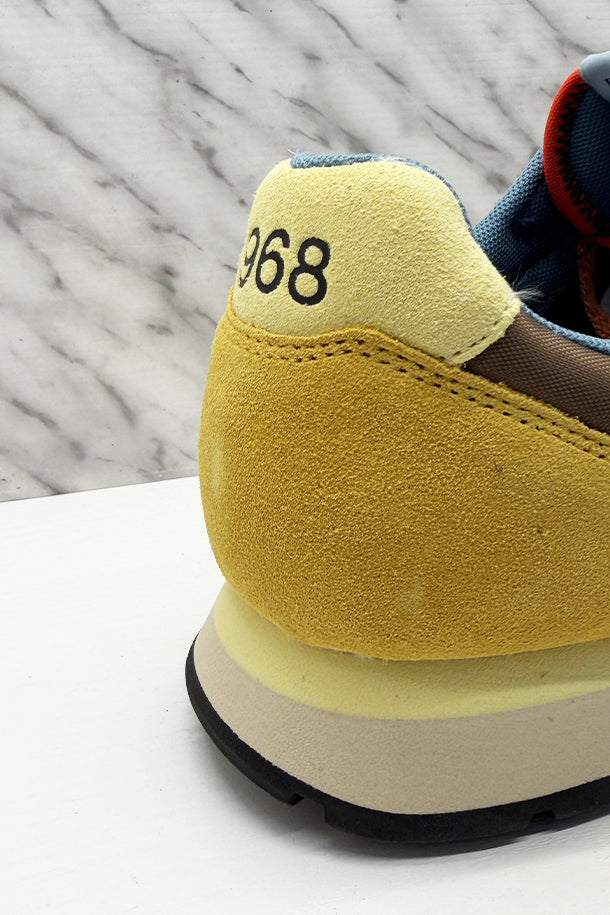 Sneakers-3