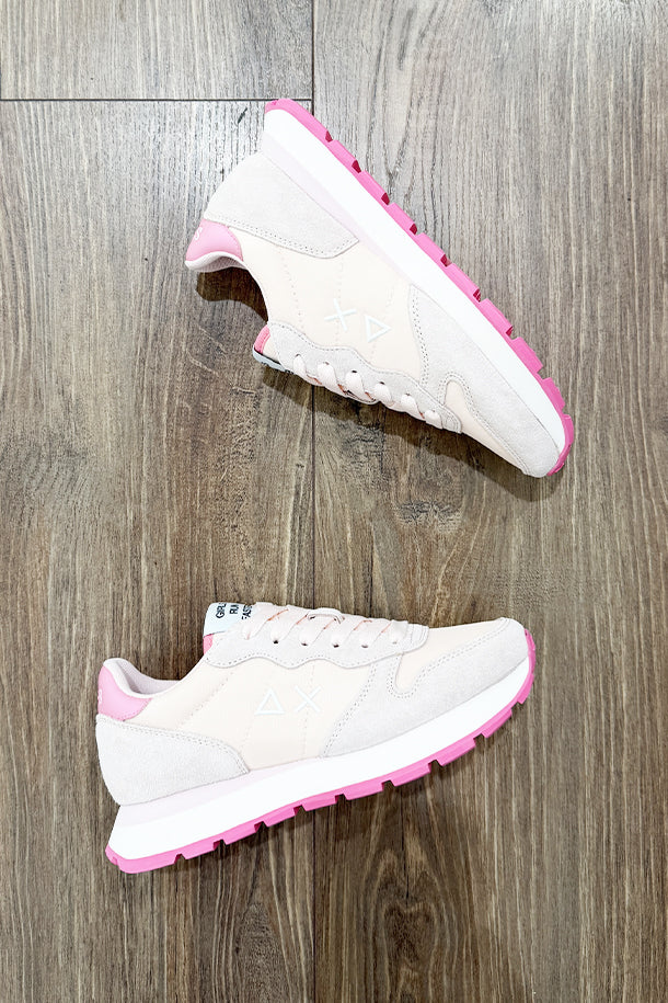 Sneakers-1