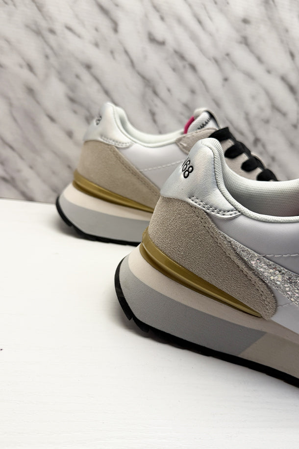 Sneakers-3