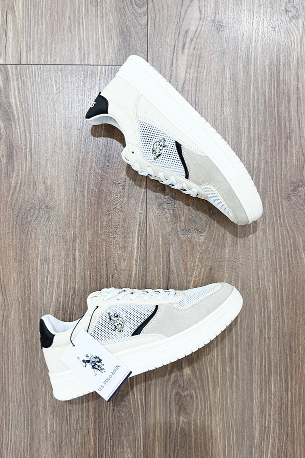 Sneakers-1