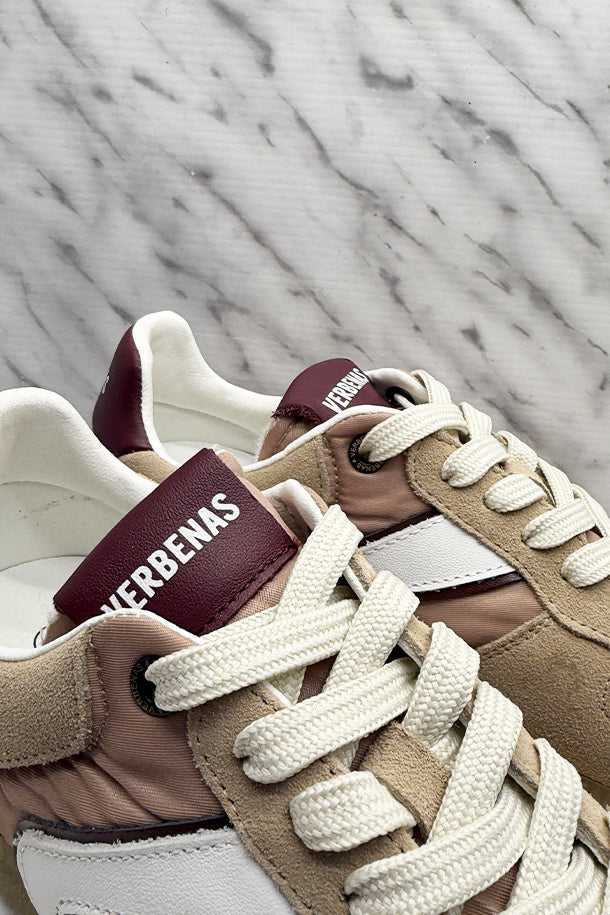 Sneakers-2