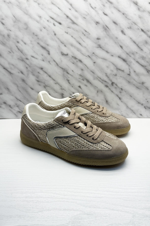Sneakers-1
